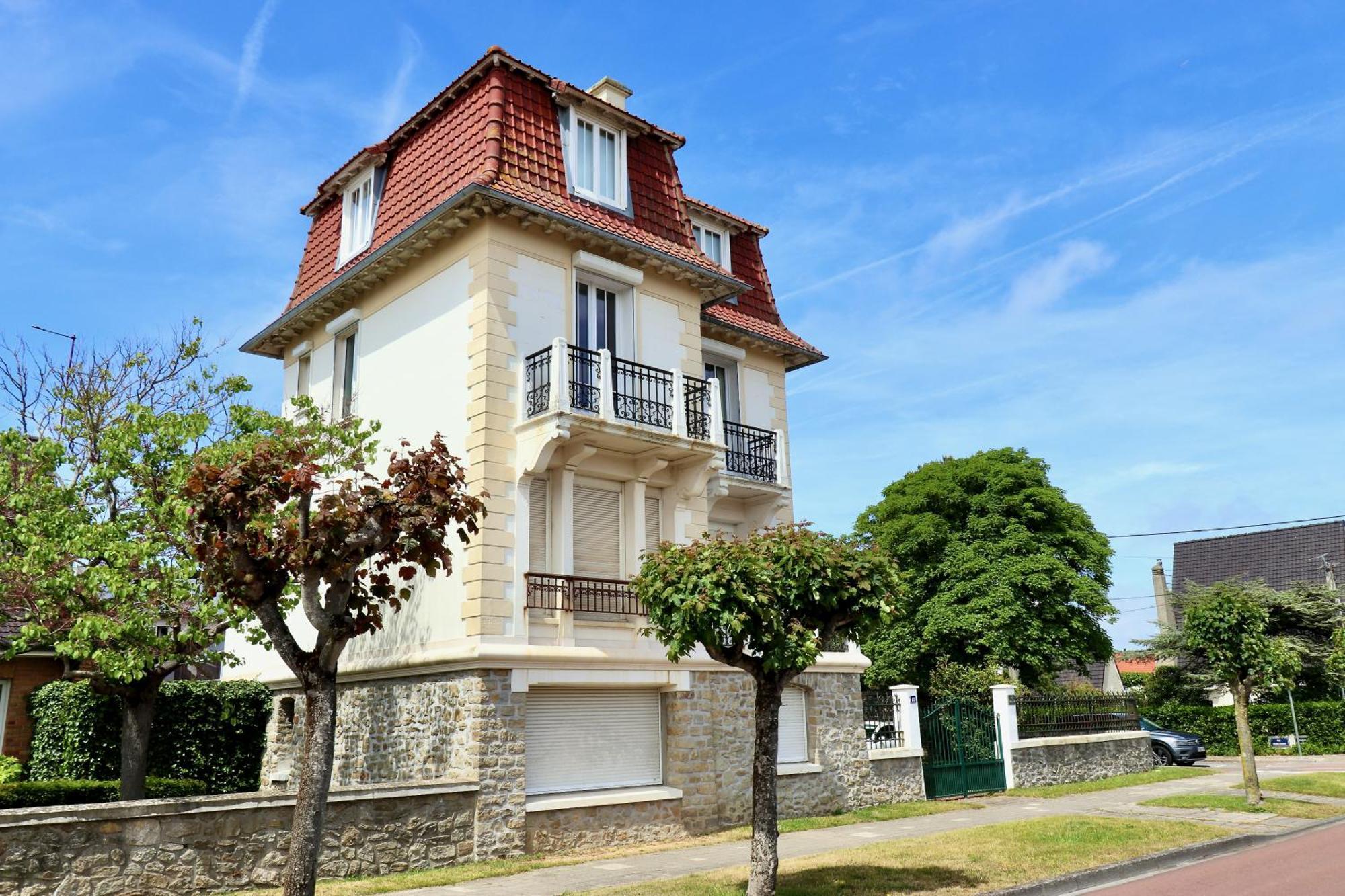 Le Bercail : Apt Avec Balcon Et Parking, Vue Phare! Le Touquet Luaran gambar